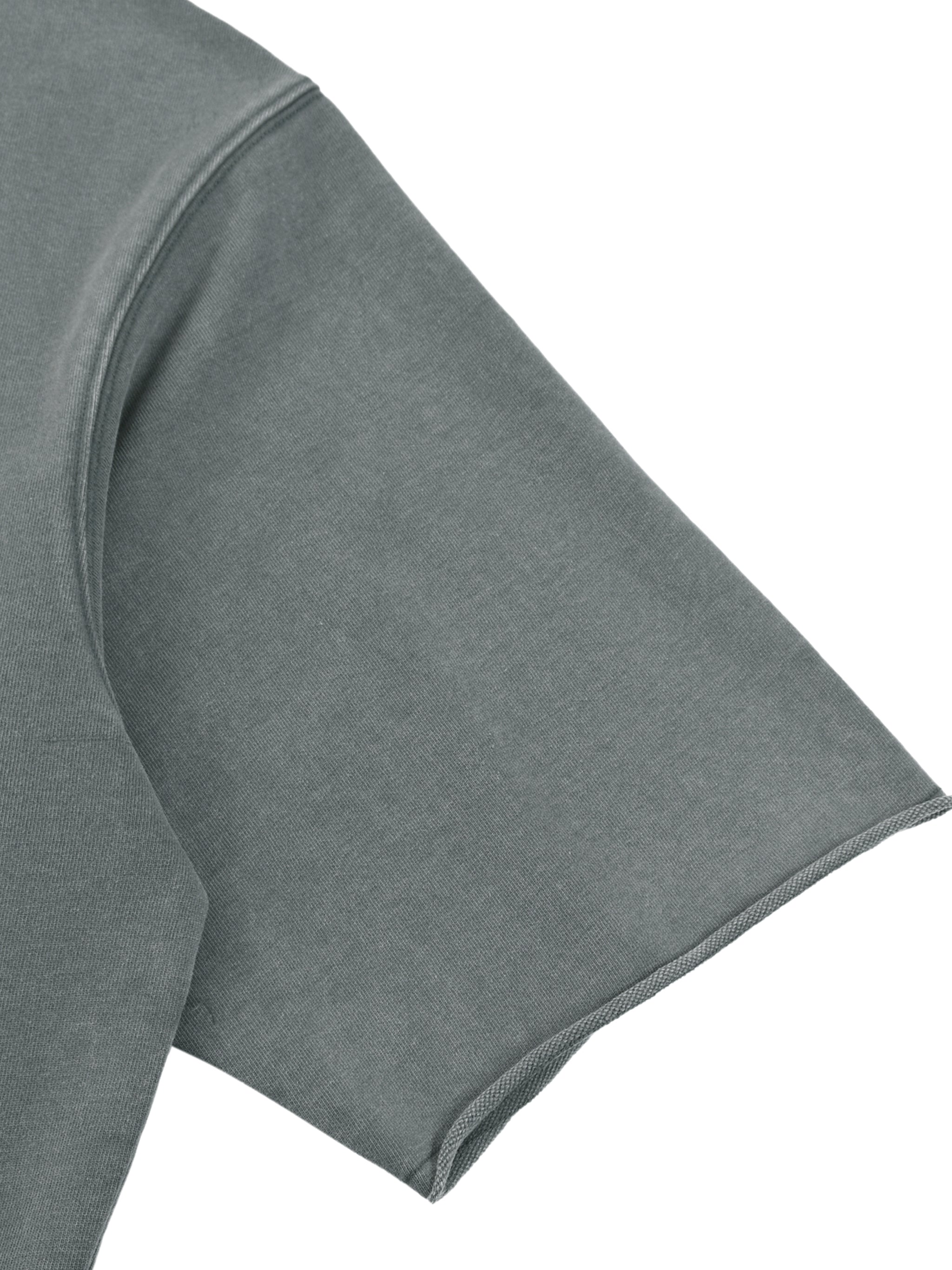 LIVELE09  Mineral Wash Boxy Raw Edge T-Shirt