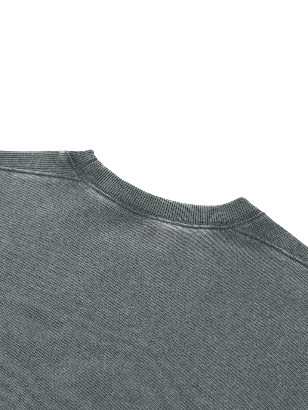 LIVELE09  Mineral Wash Boxy Raw Edge T-Shirt